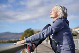 femme mature après jogging